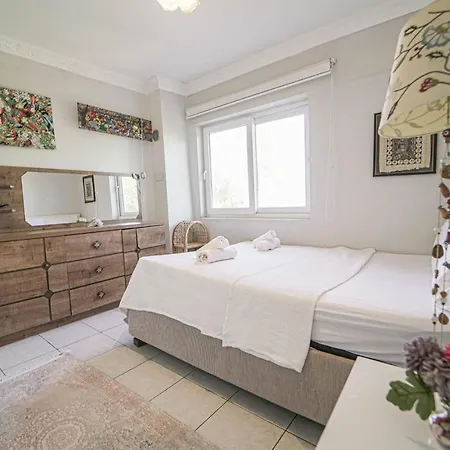 Gorgeous House With Garden Kargı