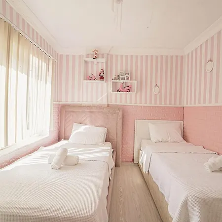 Gorgeous House With Garden Vakantiehuis Kargı